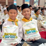 Menyantuni Anak Yatim di Bulan Muharram